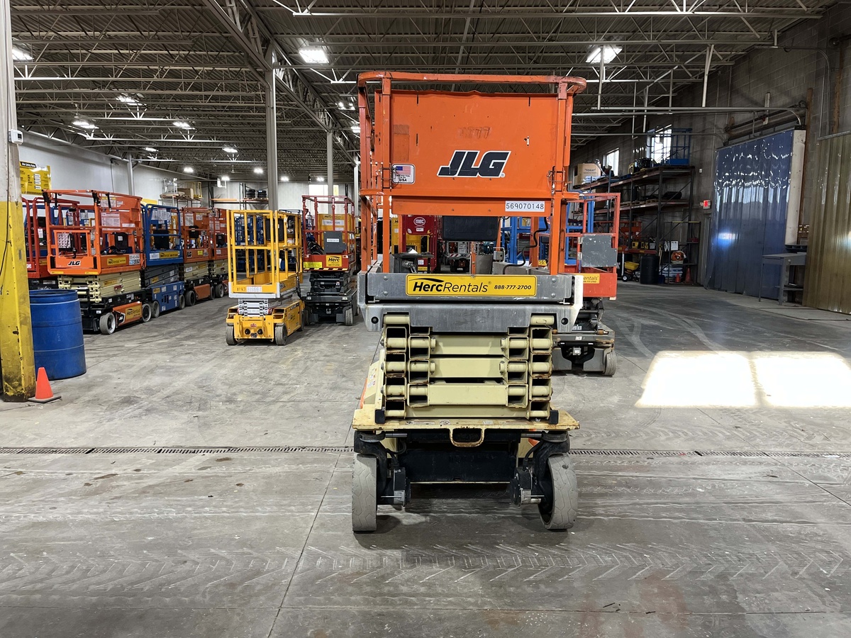 2014 JLG 3246ES-3