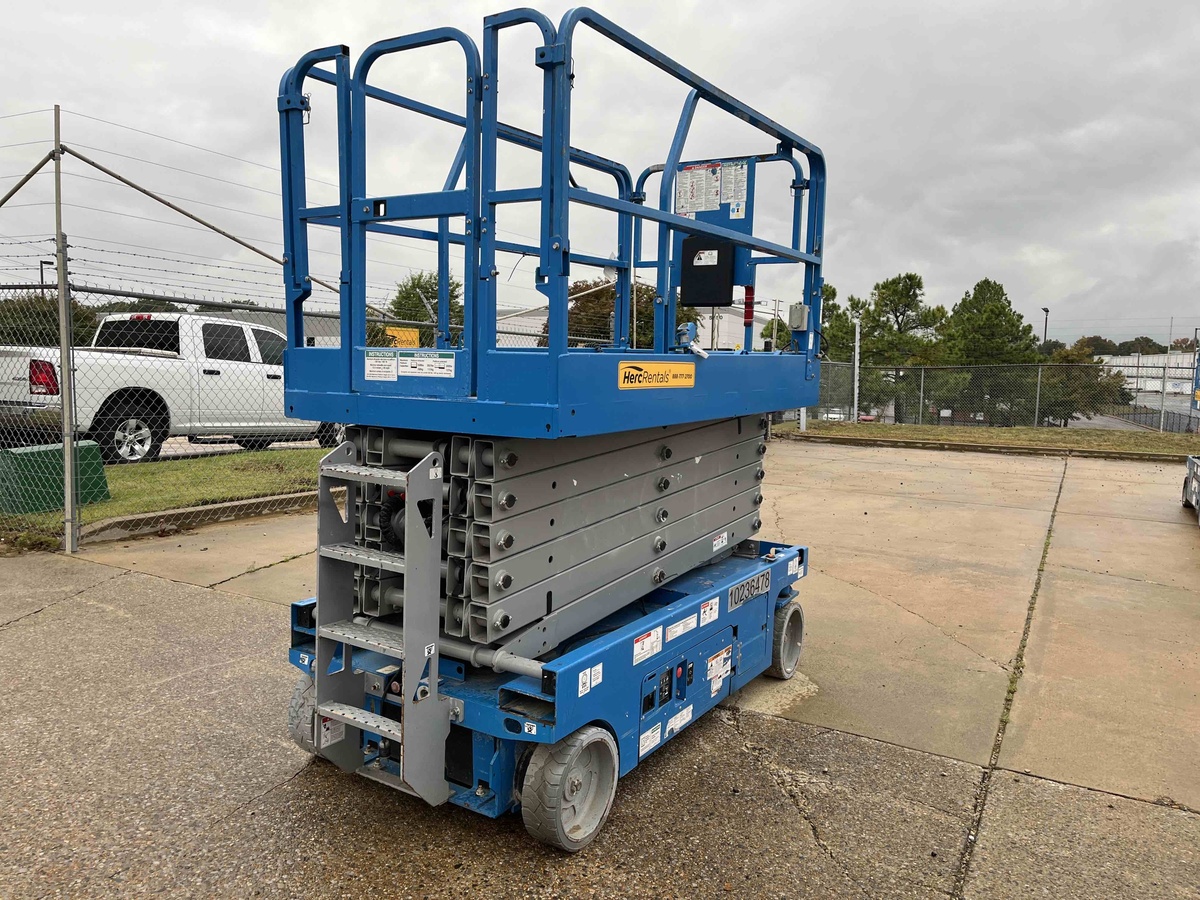 2018 Genie GS-4047-3