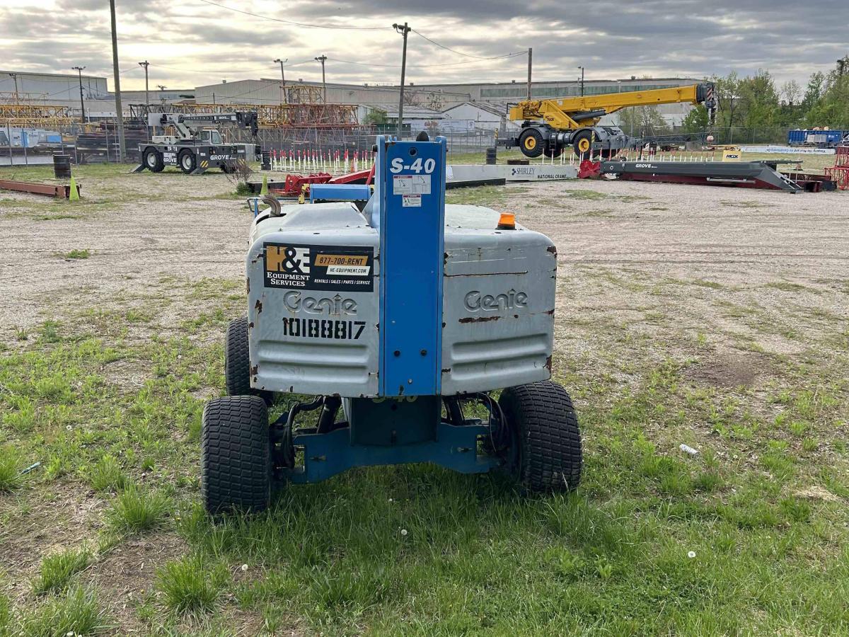 2016 Genie S-40