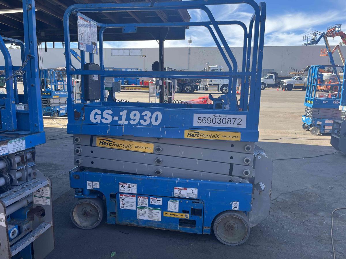 2017 Genie GS-1930