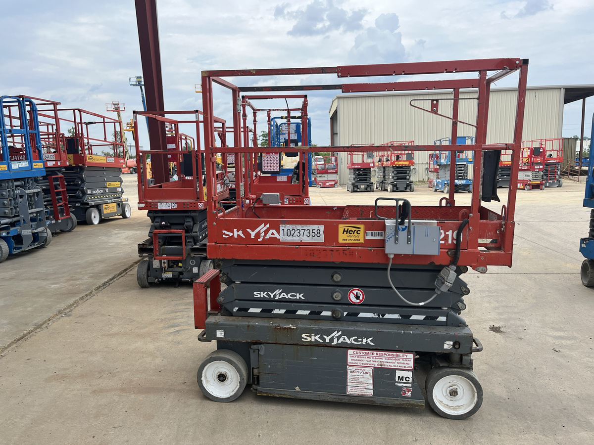 2018 Skyjack SJ3219-8