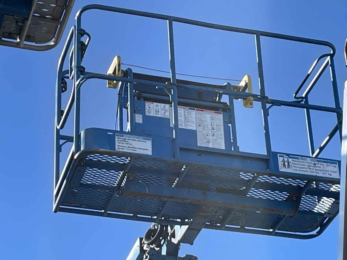 2017 Genie Z-45/25-10