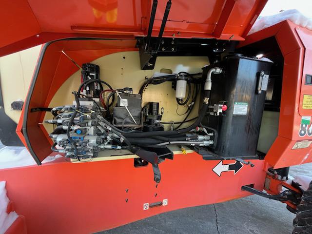 2015 JLG 800AJ