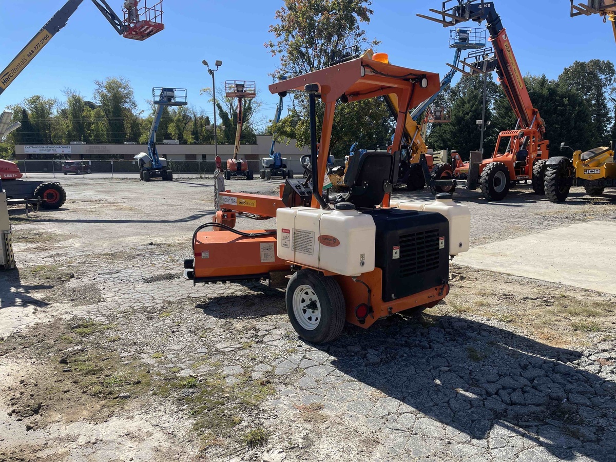 2021 LayMor SM300-5
