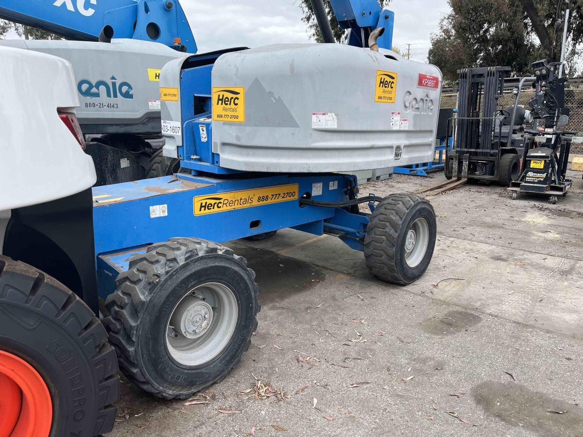 2016 Genie S-40
