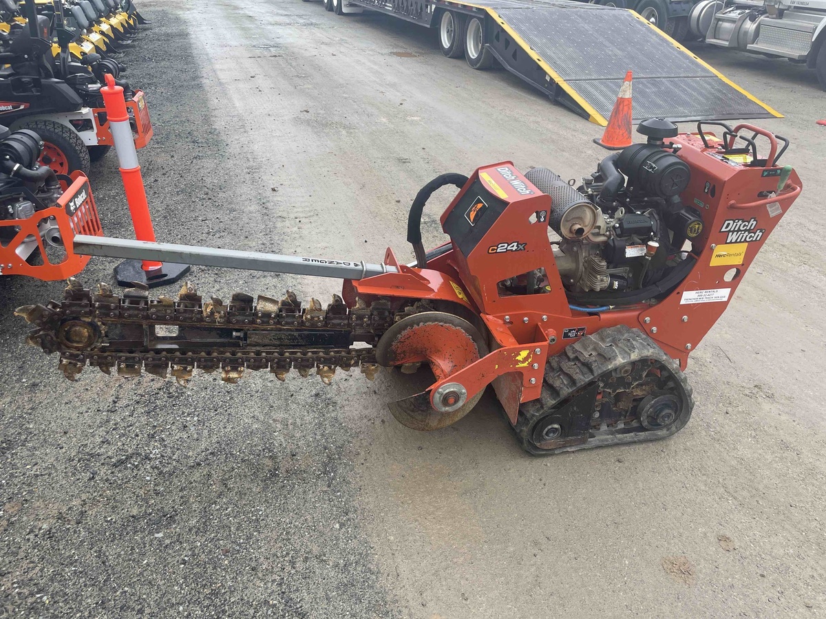 2020 Ditch Witch C24X