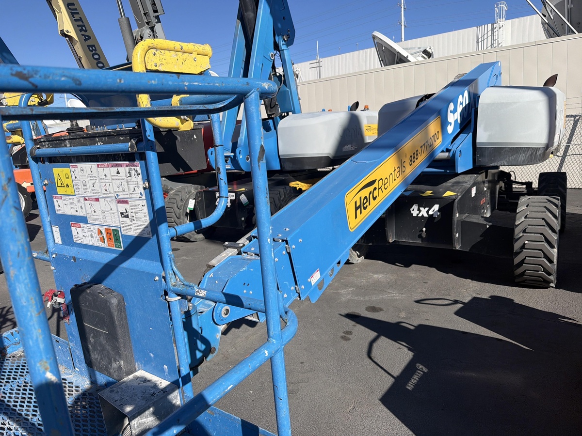 2018 Genie S-60