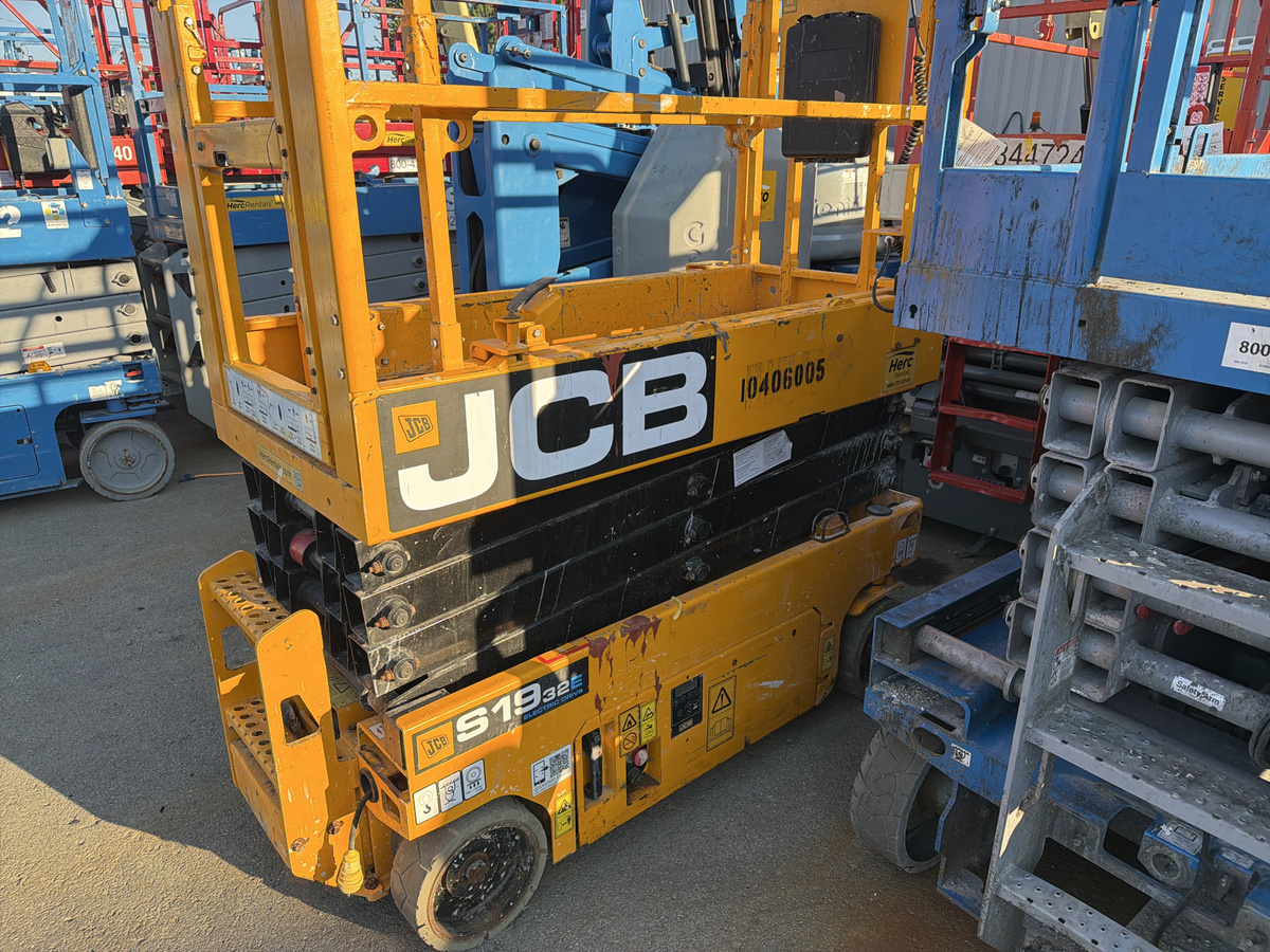 2023 JCB S1930E-3