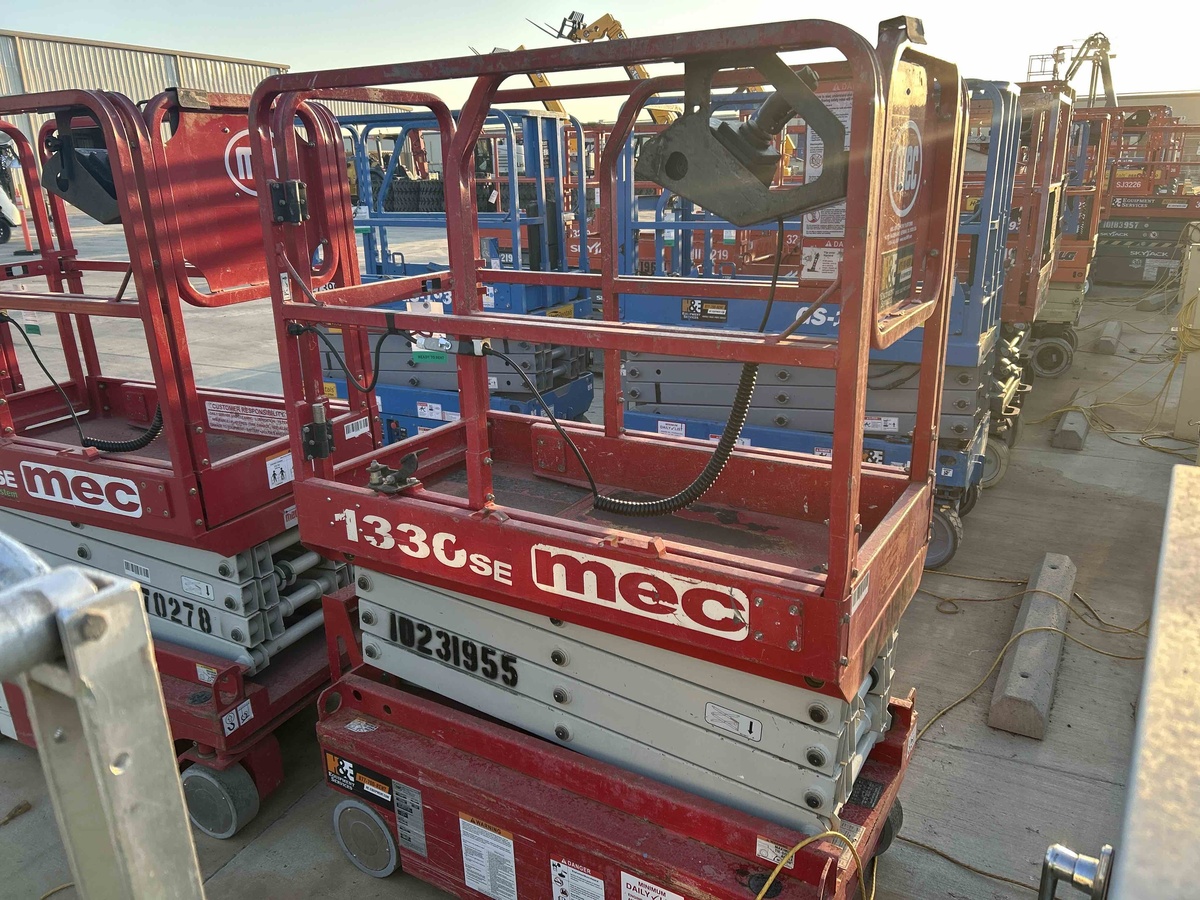 2017 MEC 1330SE-2