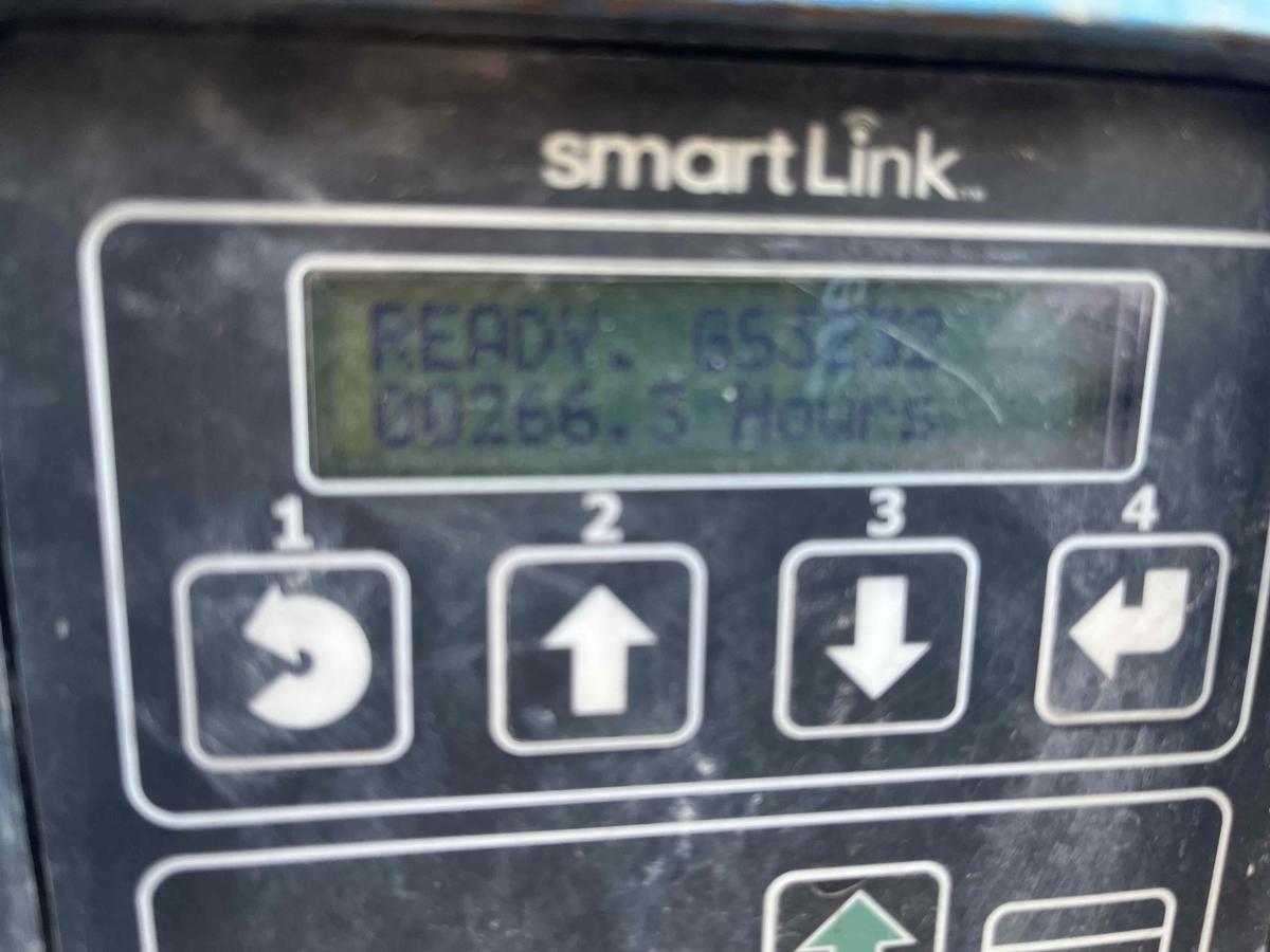 2017 Genie GS-3232
