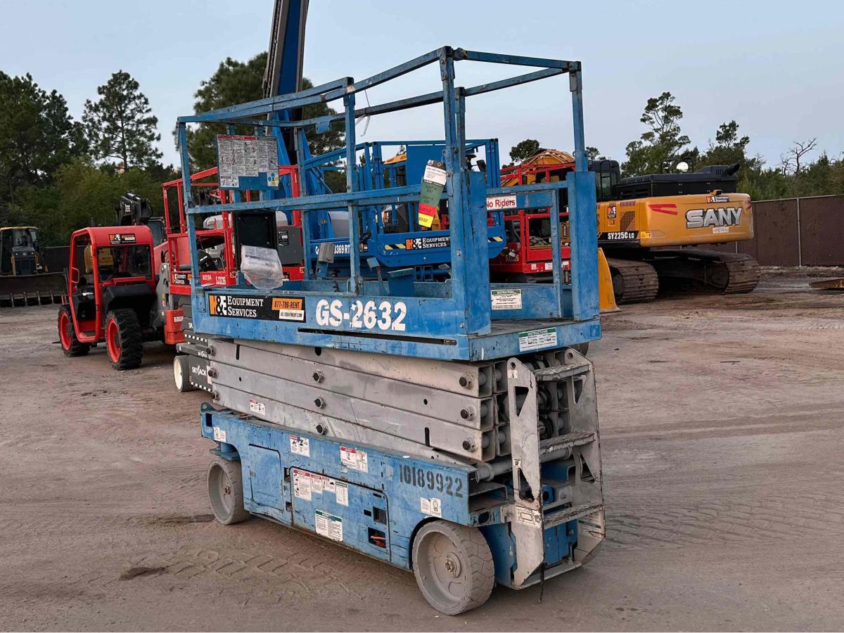 2016 Genie GS-2632-4