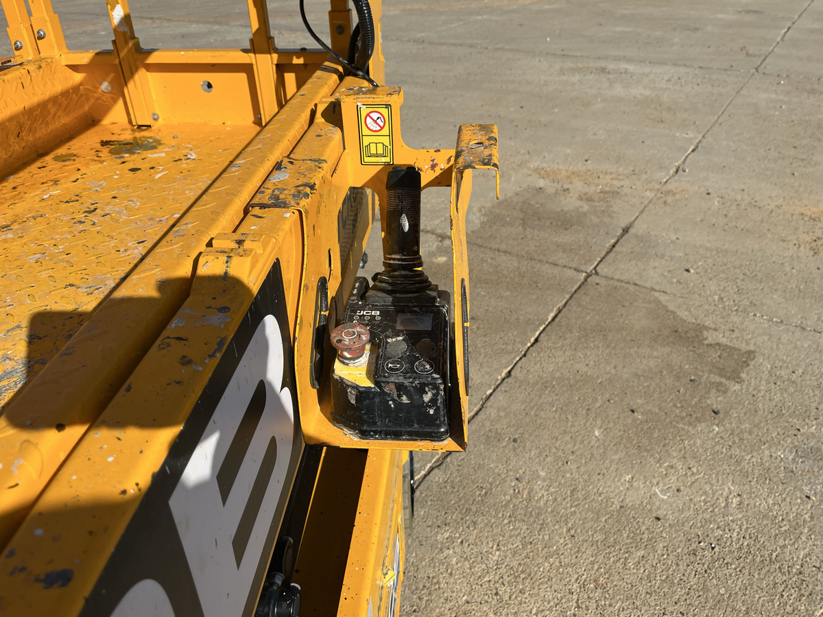 2024 JCB S1932E-7