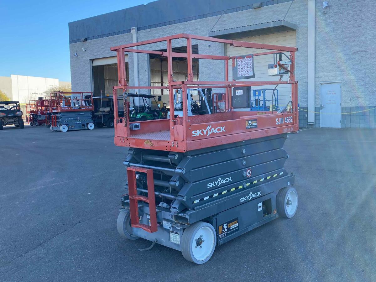 2016 Skyjack SJ4632