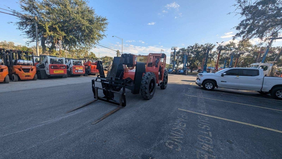 2018 SkyTrak 10054-2