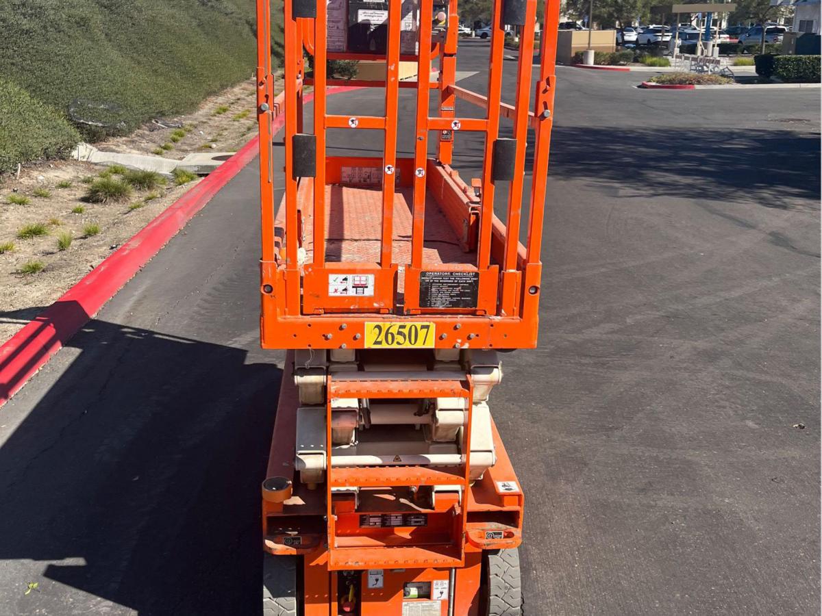 2021 Snorkel S3226E-2