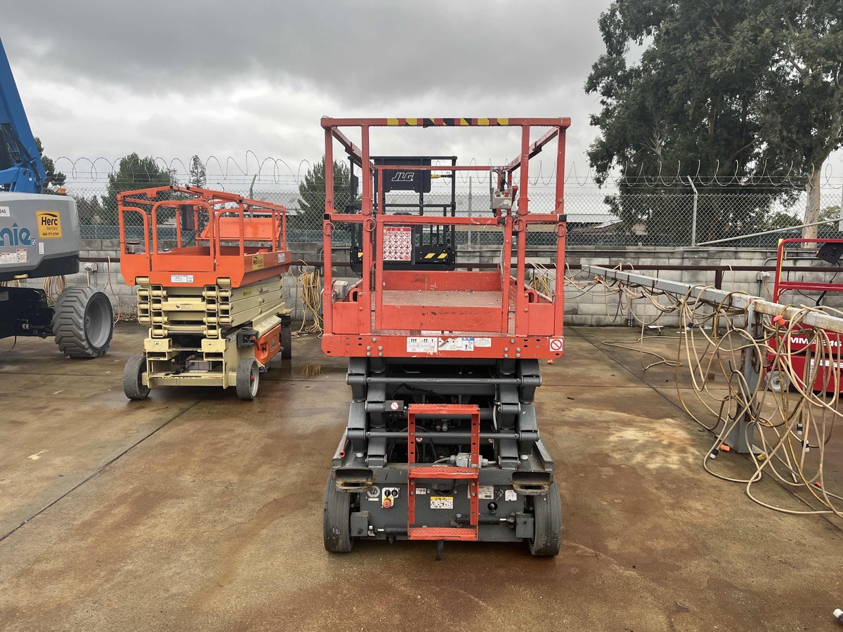 2017 Skyjack SJ-4626-2