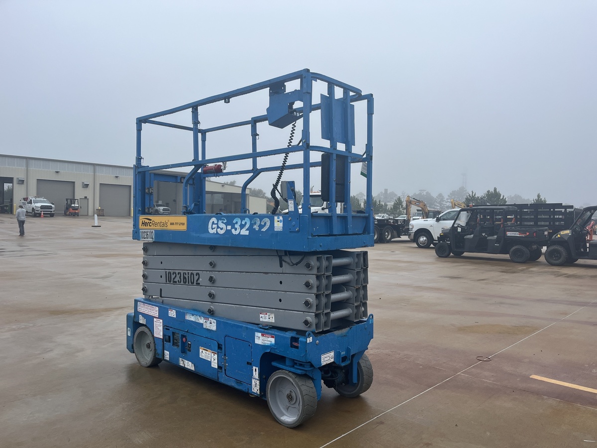 2018 Genie GS-3232-6