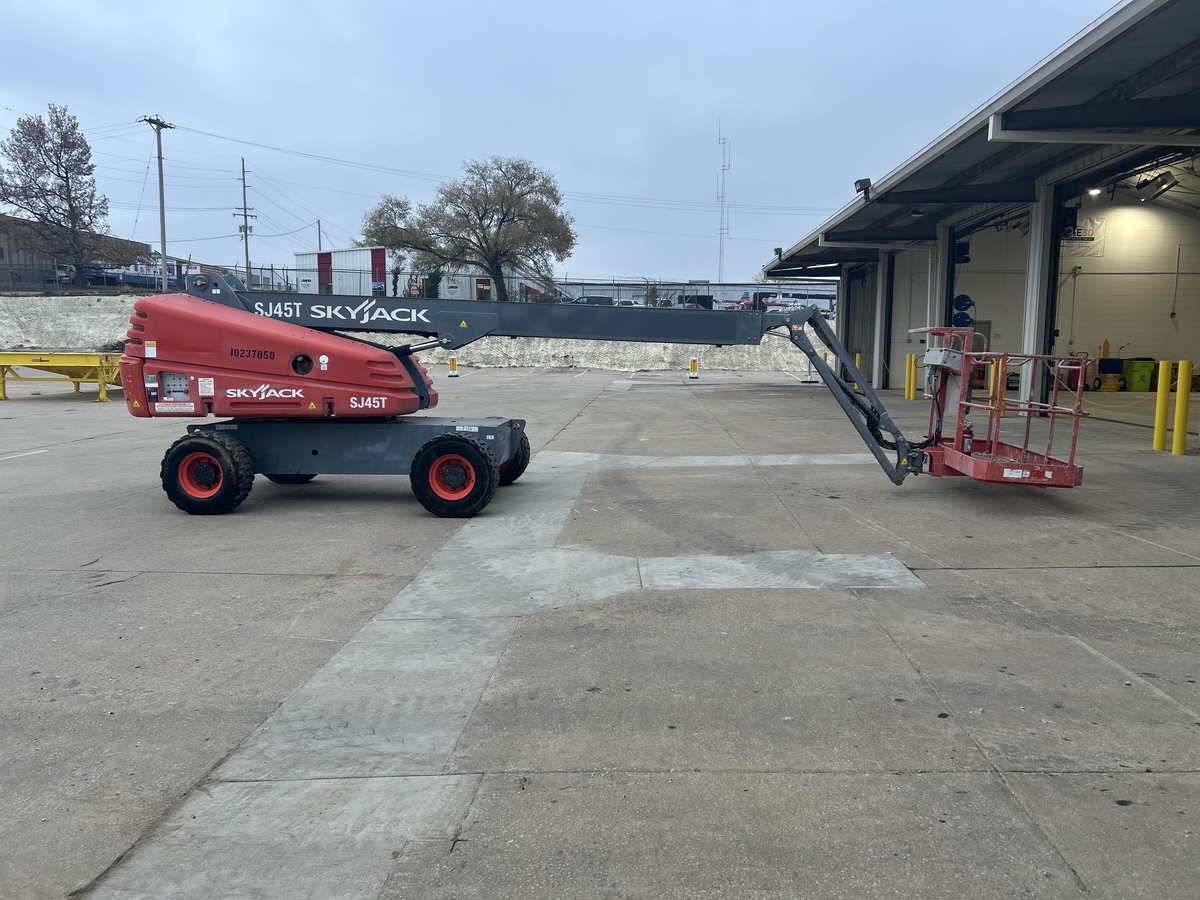 2018 Skyjack SJ45 T-2
