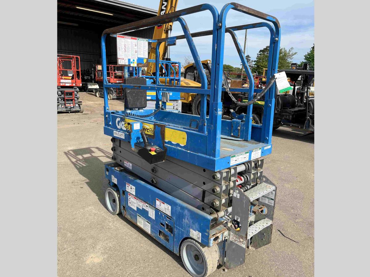 2018 Genie GS-1930