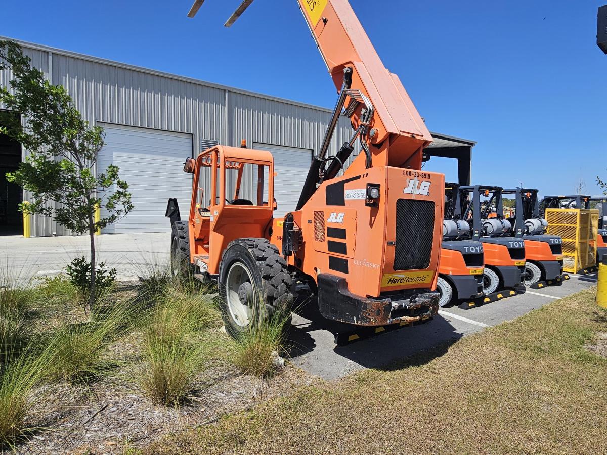 2018 SkyTrak 10054