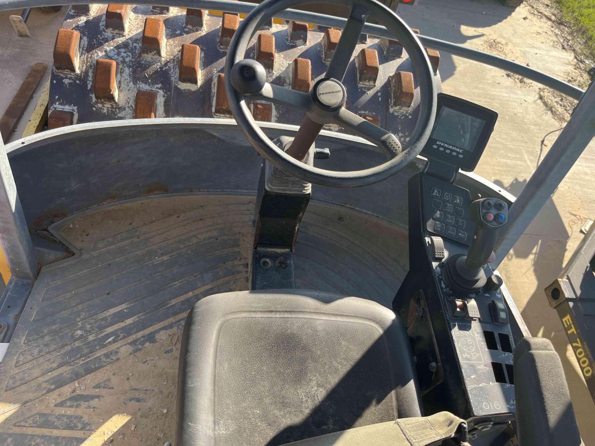 2016 Dynapac CA1500D