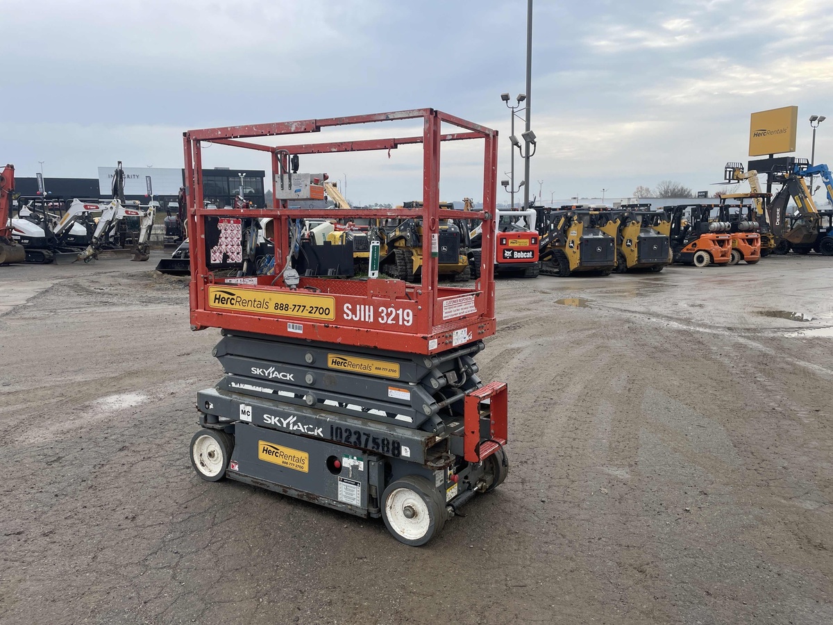2018 Skyjack SJ3219