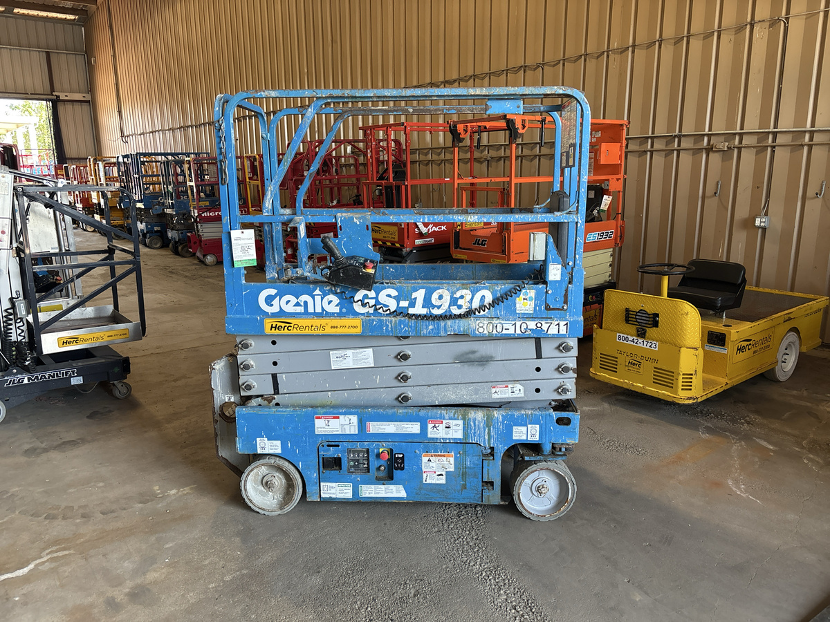 2016 Genie GS-1930