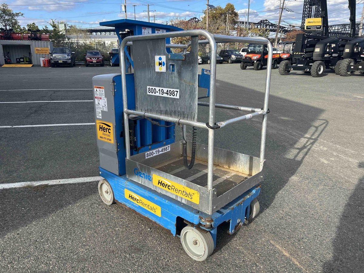 2018 Genie GR-12-4