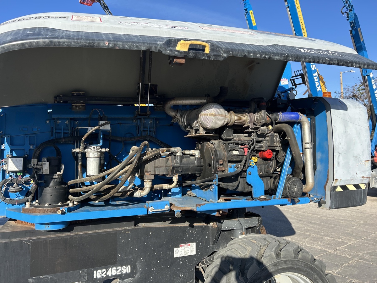 2018 Genie S-85-7