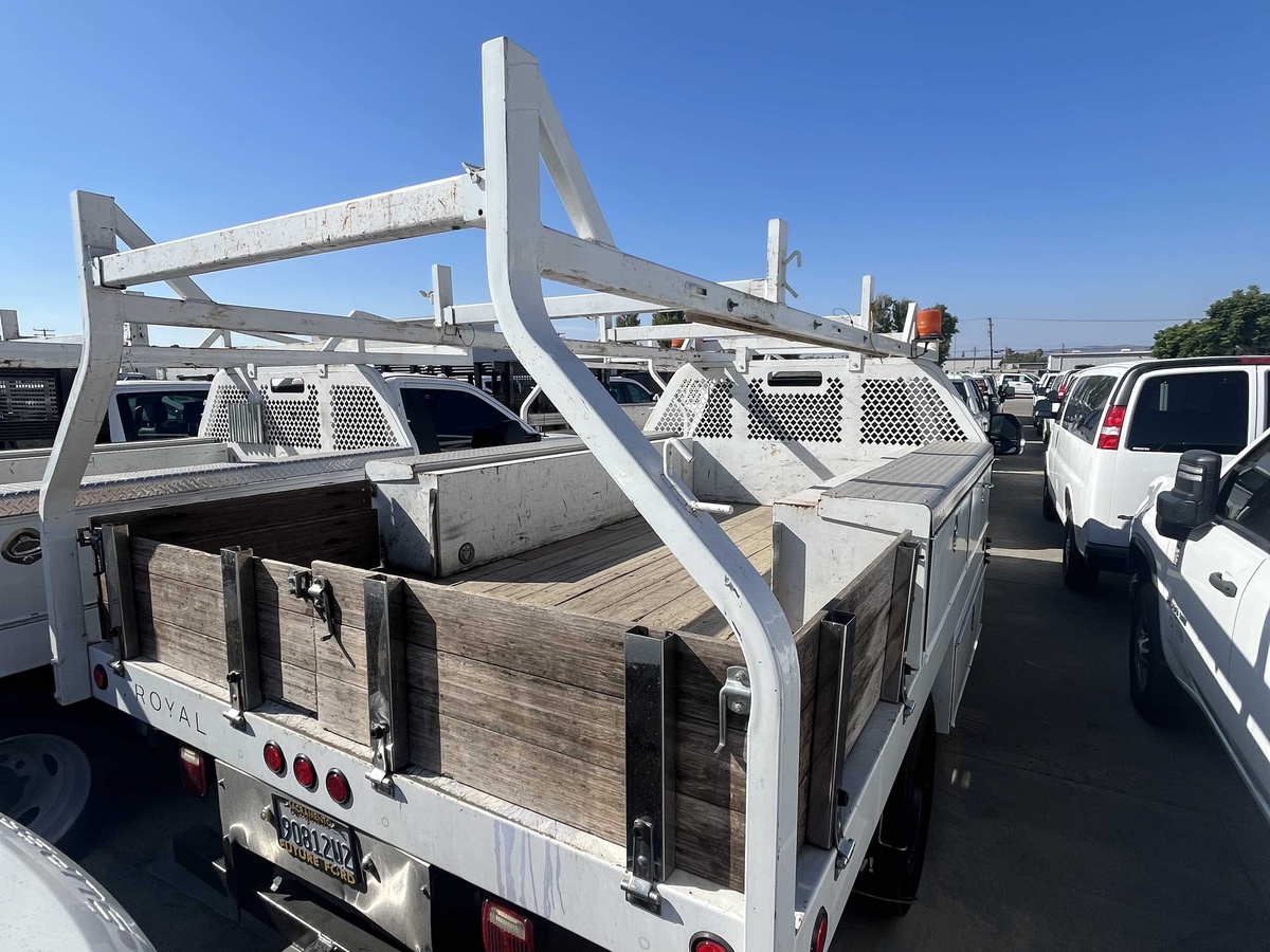 2019 Ford F550-6