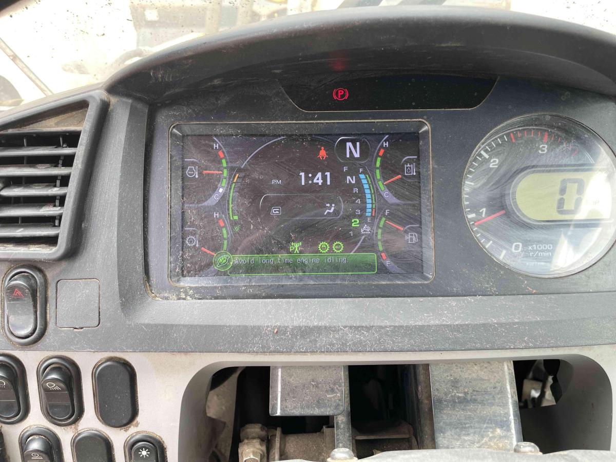 2019 Komatsu WA380-8