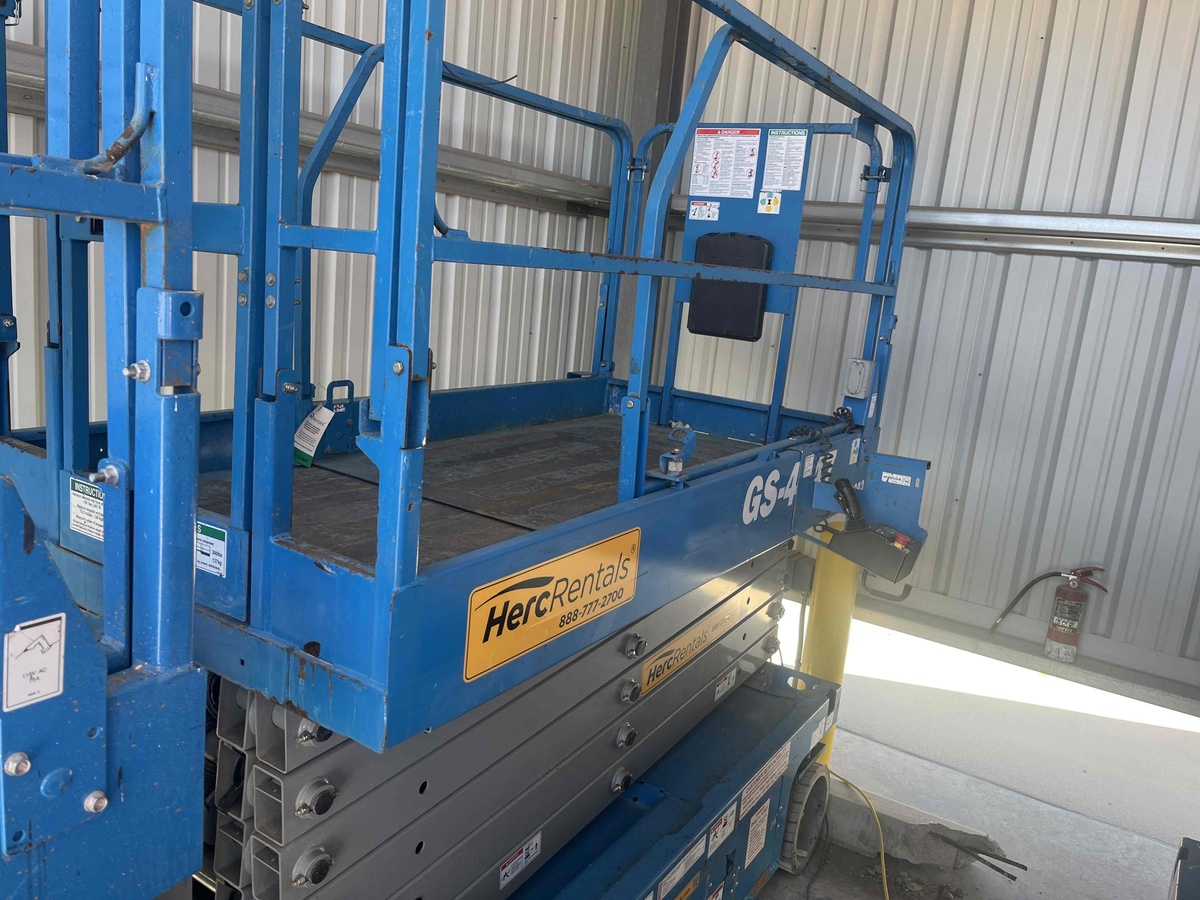 2016 Genie GS-4047-2