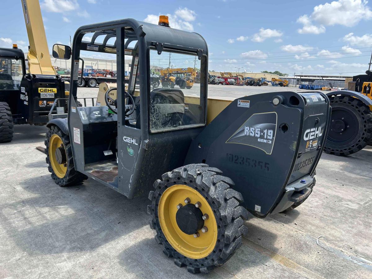 2018 Gehl RS5-19-4