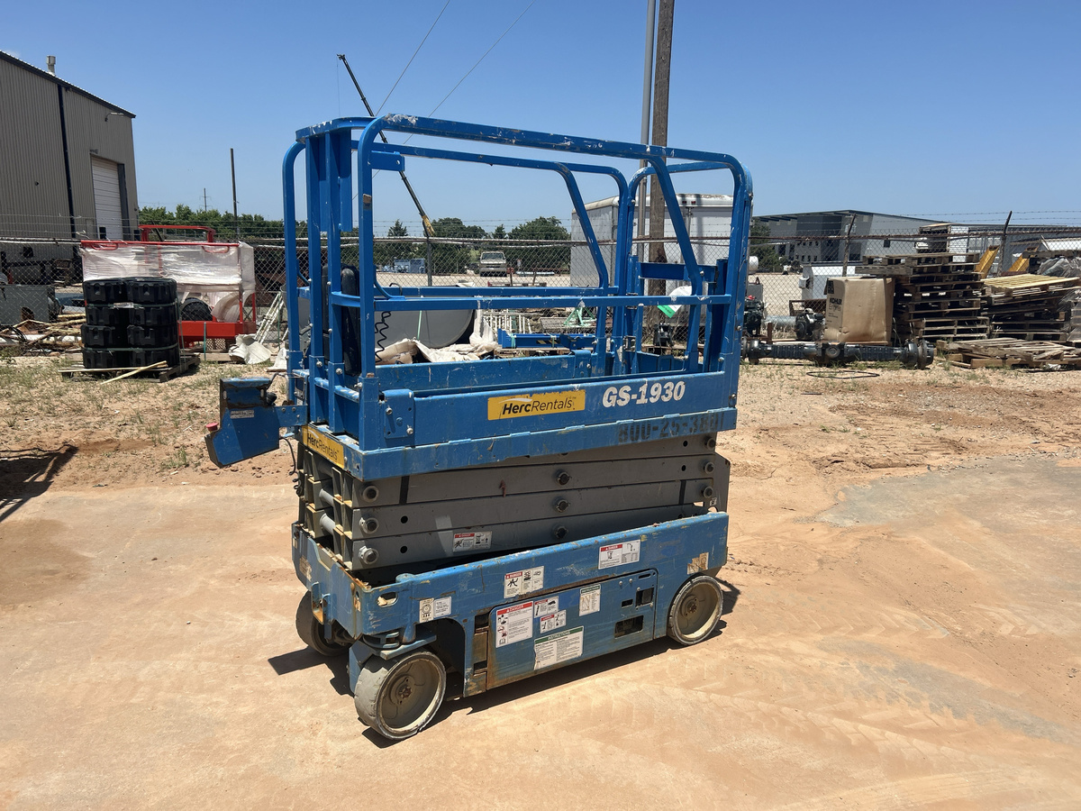 2019 Genie GS-1930