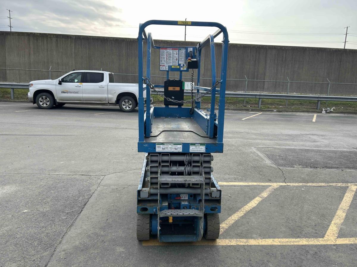 2018 Genie GS-1930