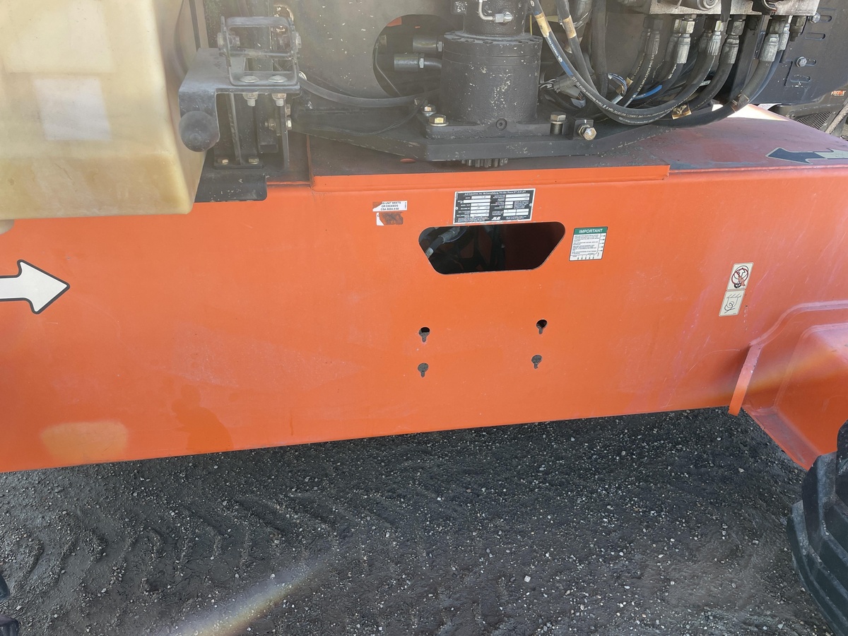 2018 JLG 600S-11