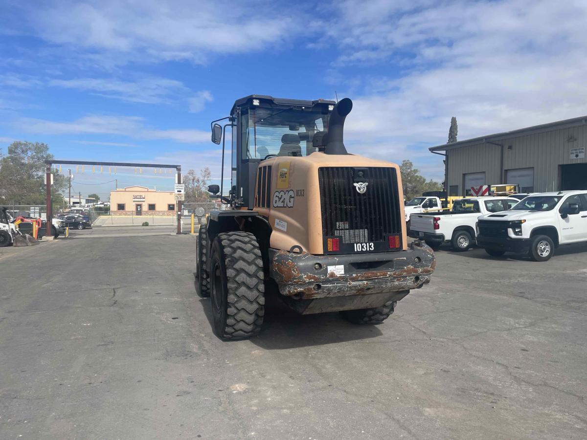 2019 Case 621G