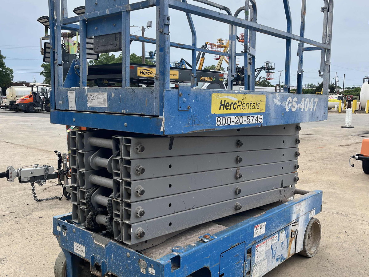 2018 Genie GS-4047-4