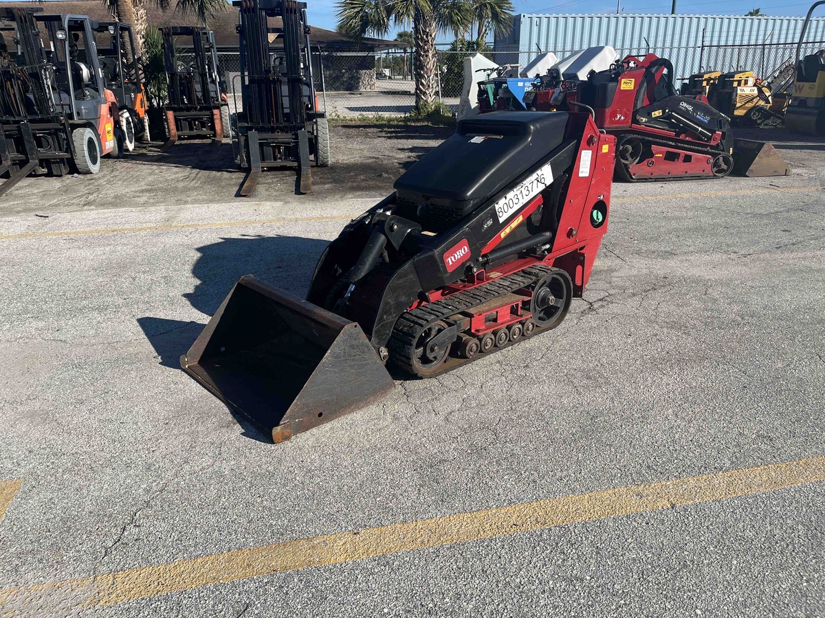 2021 Toro DINGO TX525N-1