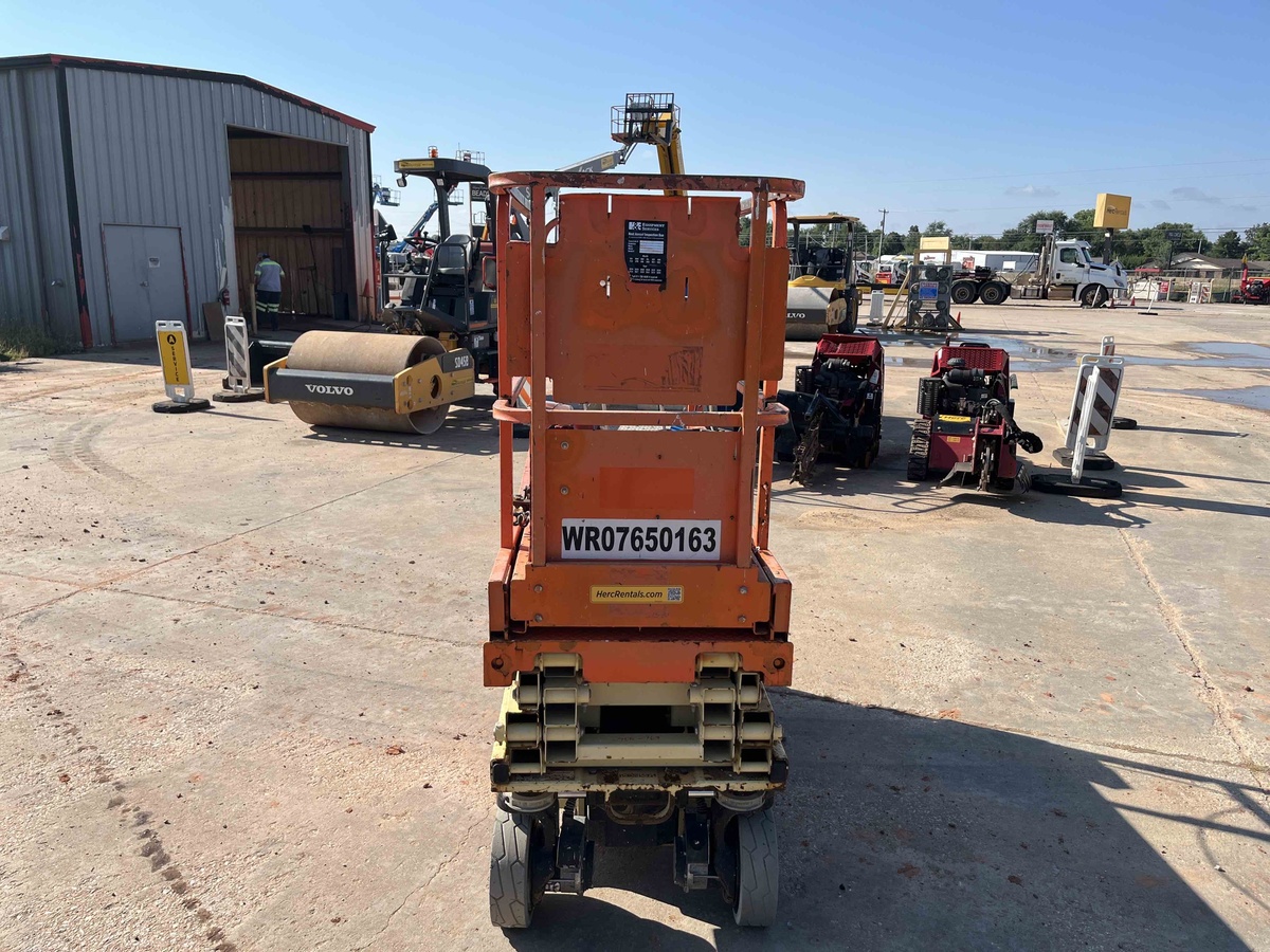 2017 JLG 1930ES-2