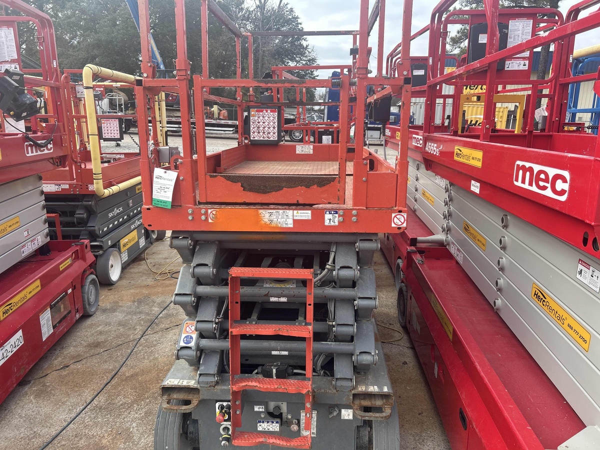 2020 Skyjack SJ4740-4