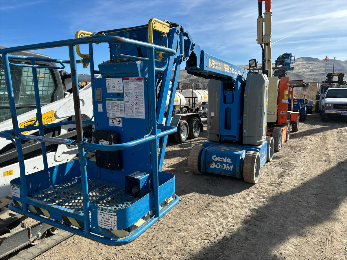 2018 Genie Z-30/20N RJ-2
