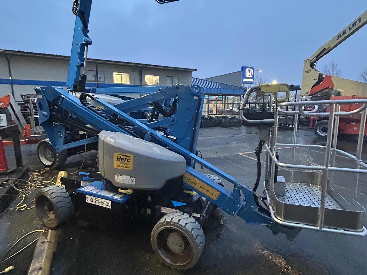 2018 Genie Z-33/18-3