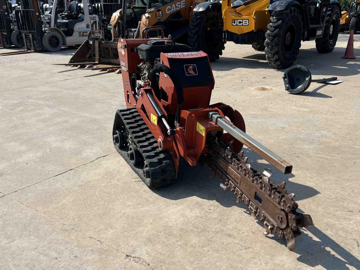 2021 Ditch Witch C16X-2