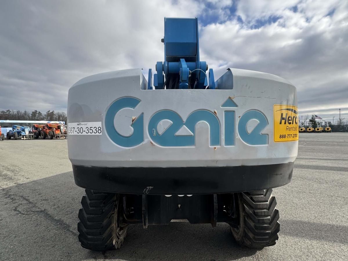 2017 Genie S-85