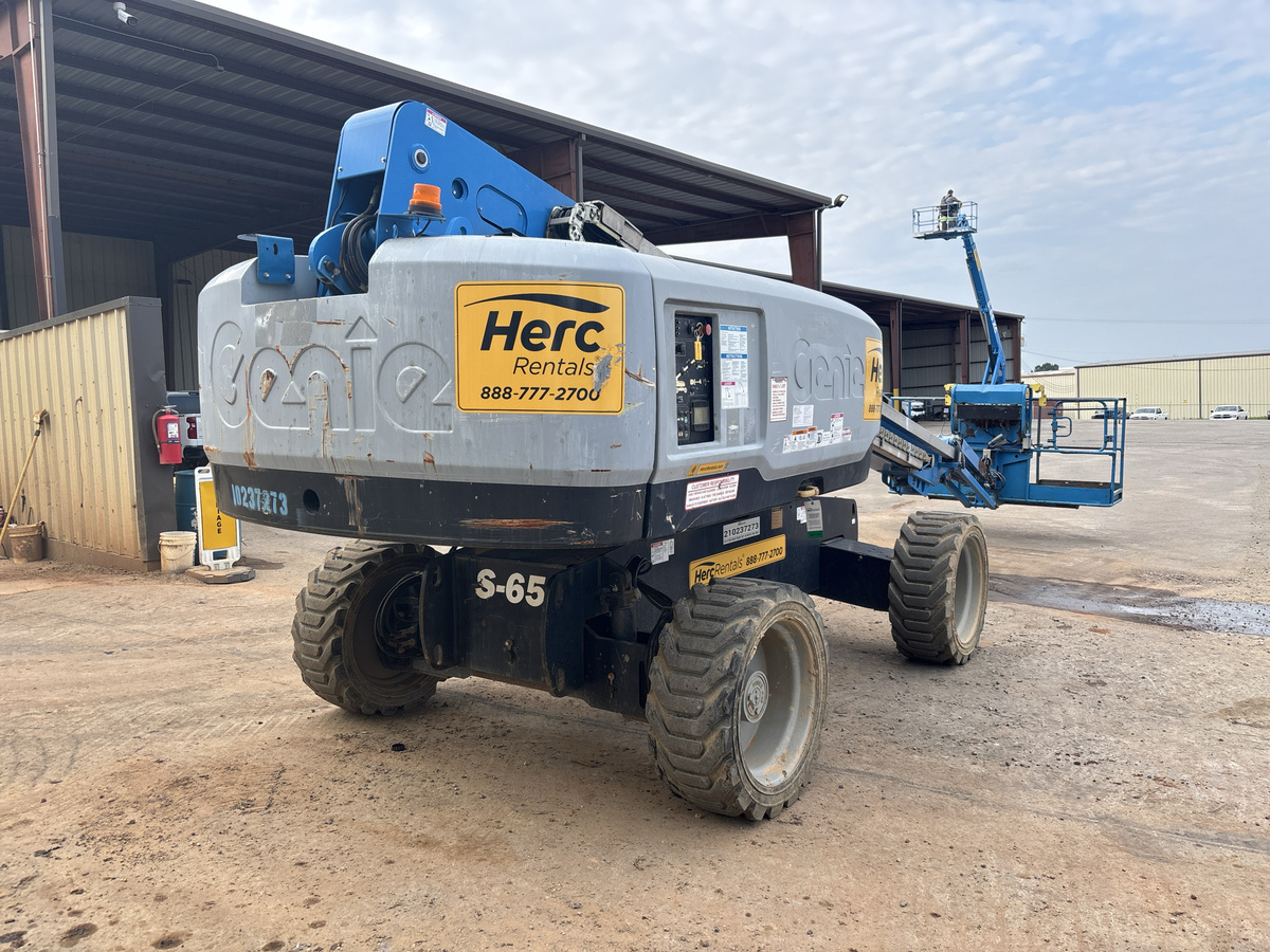 2018 Genie S-65