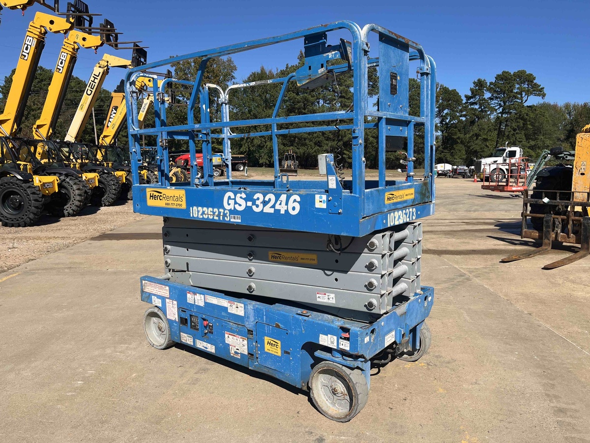 2018 Genie GS-3246-2