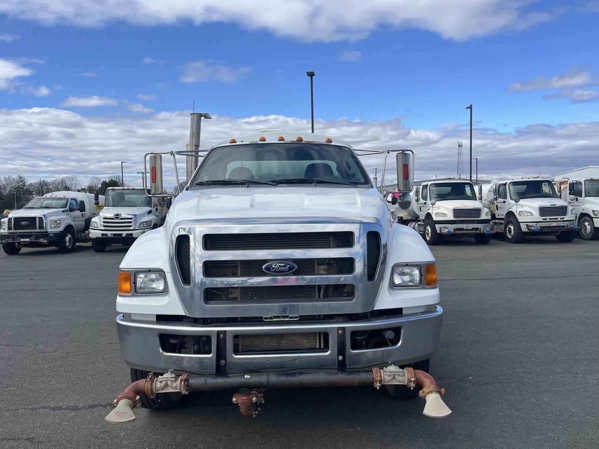 2015 Ford F750