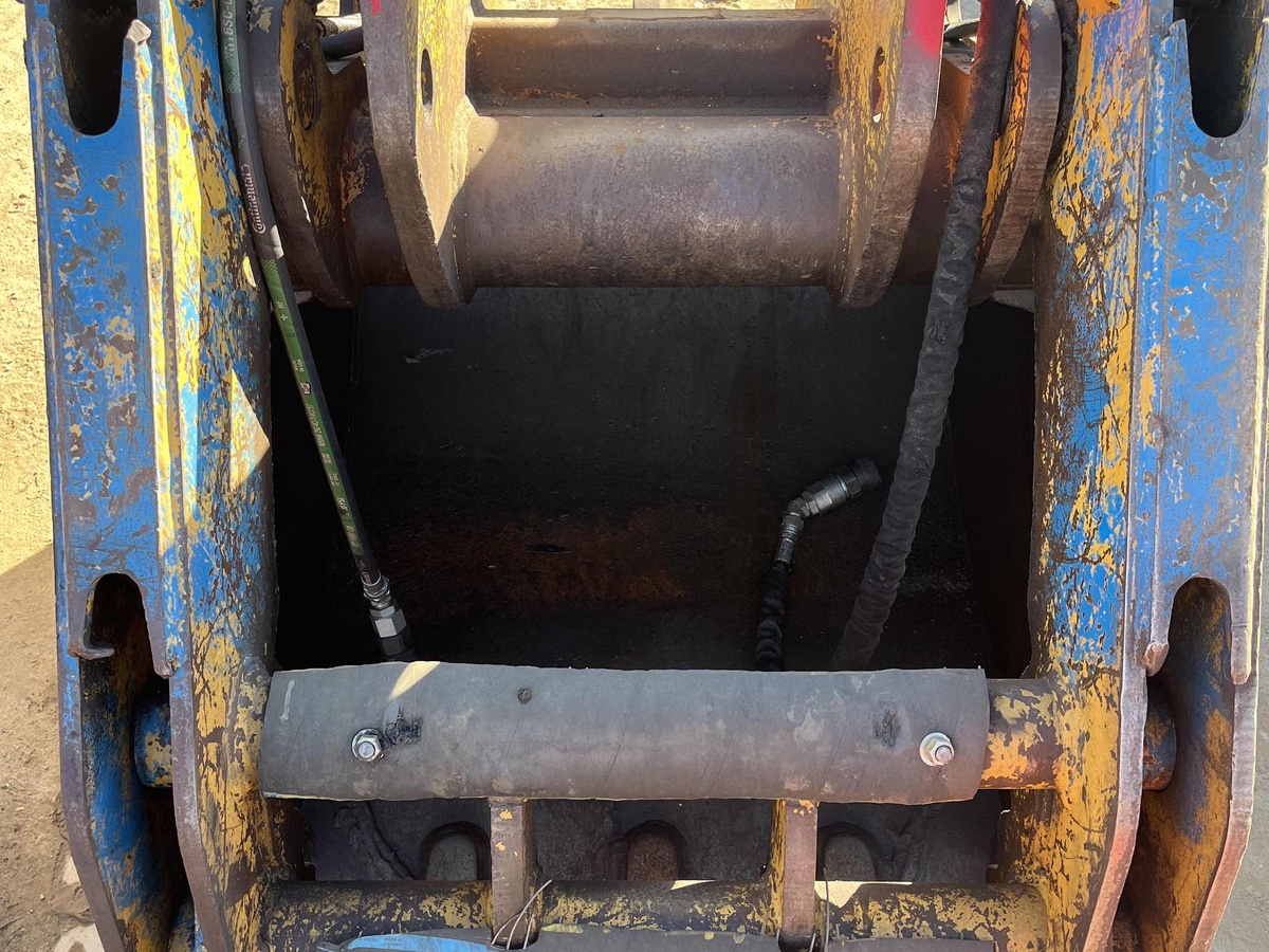 2019 Takeuchi TL6R-19