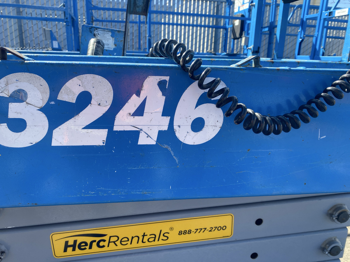 2018 Genie GS-3246-13